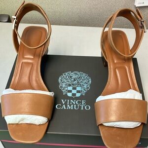 Vince Camuto leather sandals